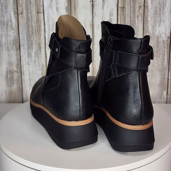 Clarks Women’s Zylah Faye Ankle Boots – Comfort Flatform Leather - Size 6 M - Picture 5 of 10